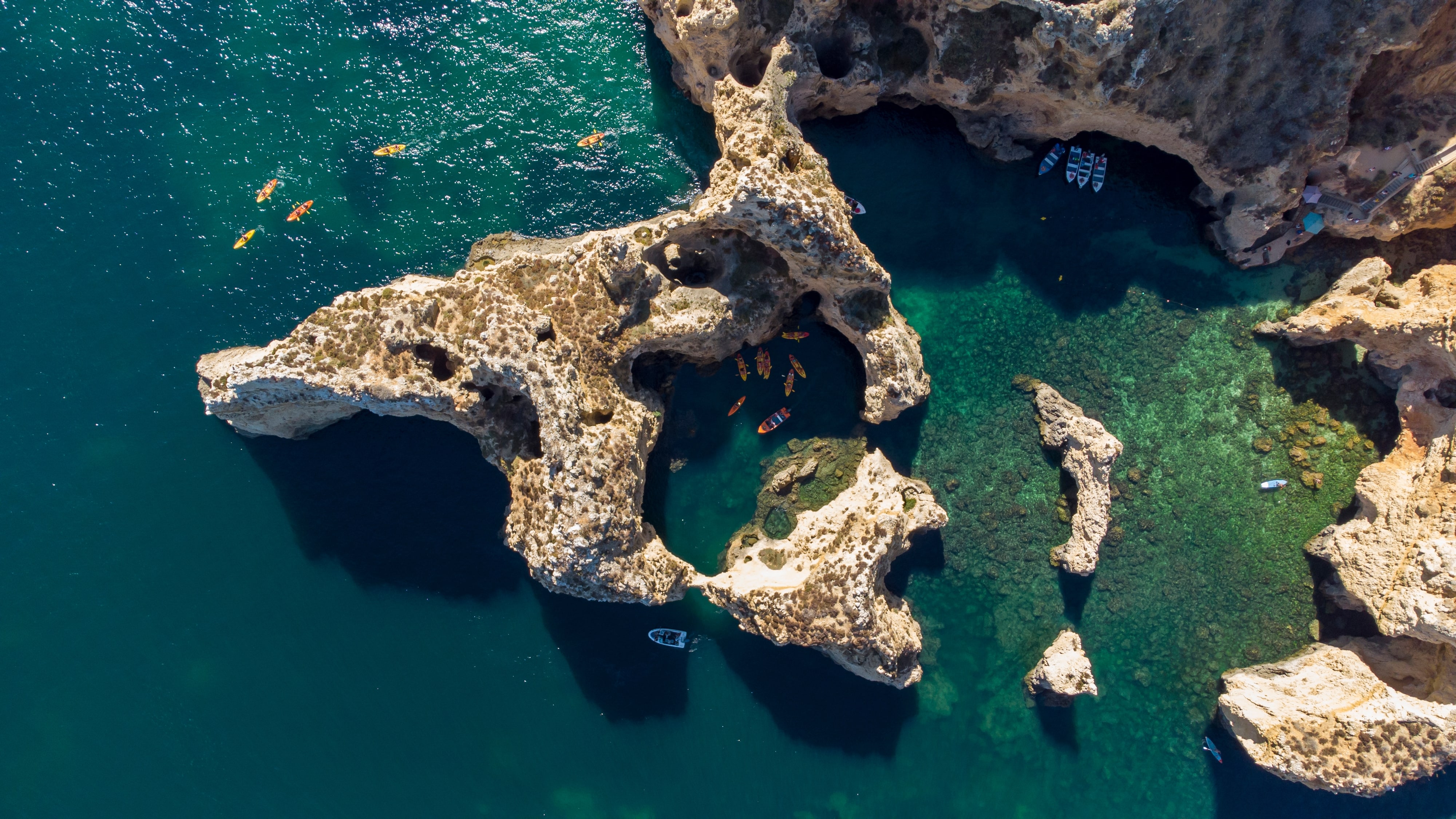 Top 5 Coastal Destinations to Buy Luxury Property in Portugal 