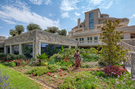 Image of Villa - 11 Bedrooms - 16 Bathrooms for Sale in Montenegro-Sveti Stefan-Montenegro, Image 1